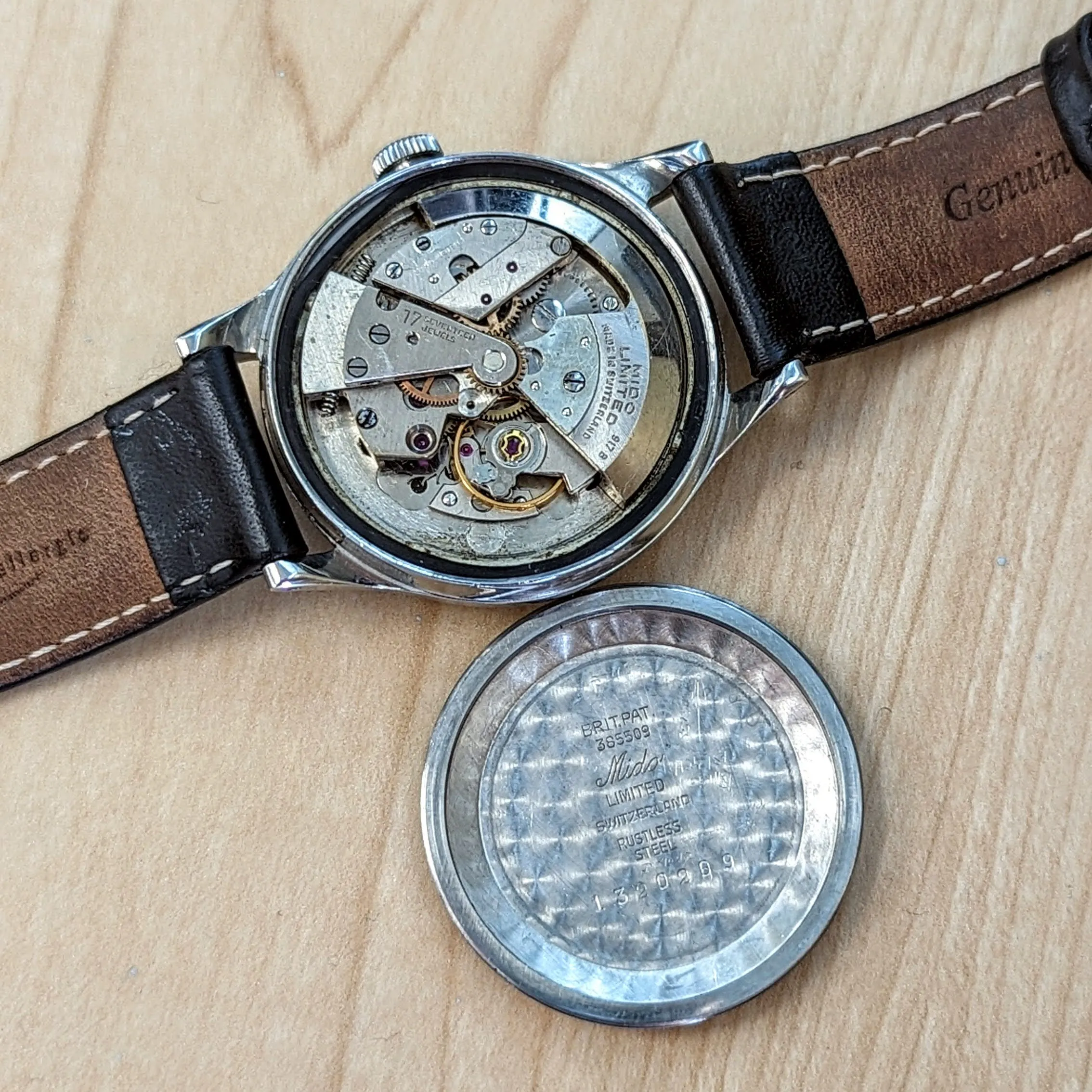 1940s MIDO Multifort Extra Super-Automatic Wristwatch 17 Jewels Bumper Automatic Cal. 917 Watch