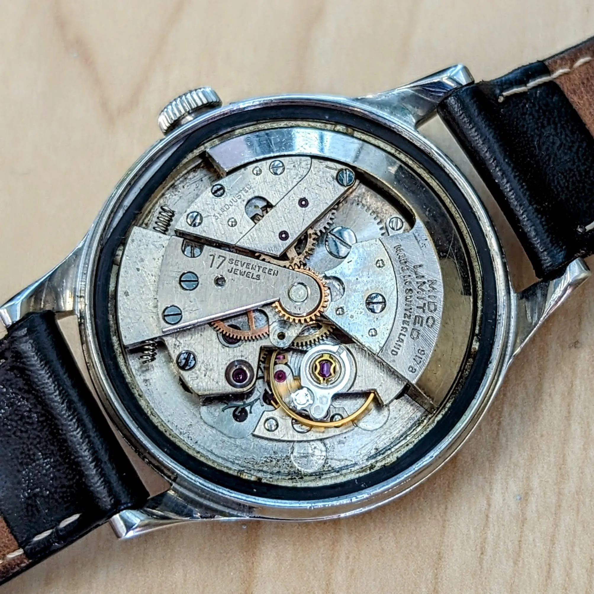 1940s MIDO Multifort Extra Super-Automatic Wristwatch 17 Jewels Bumper Automatic Cal. 917 Watch