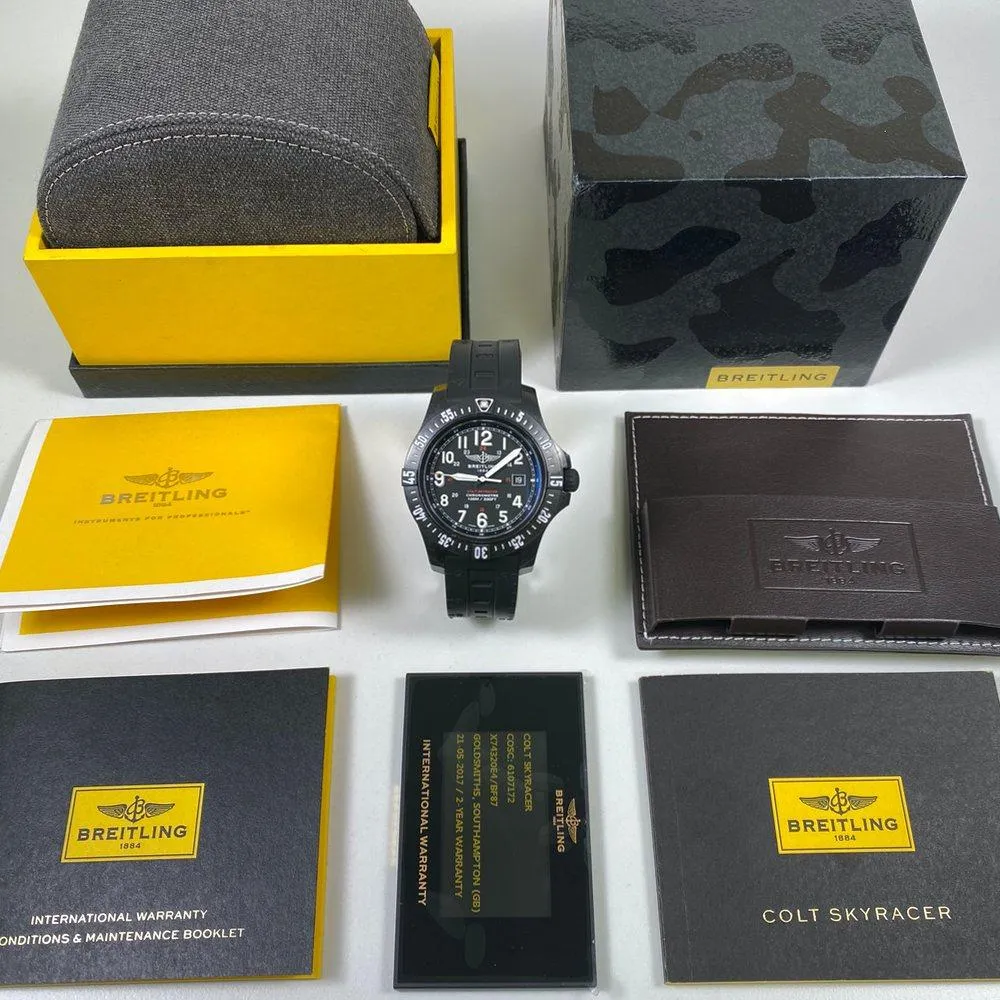 Breitling Colt Skyracer Breitlight X74320E4