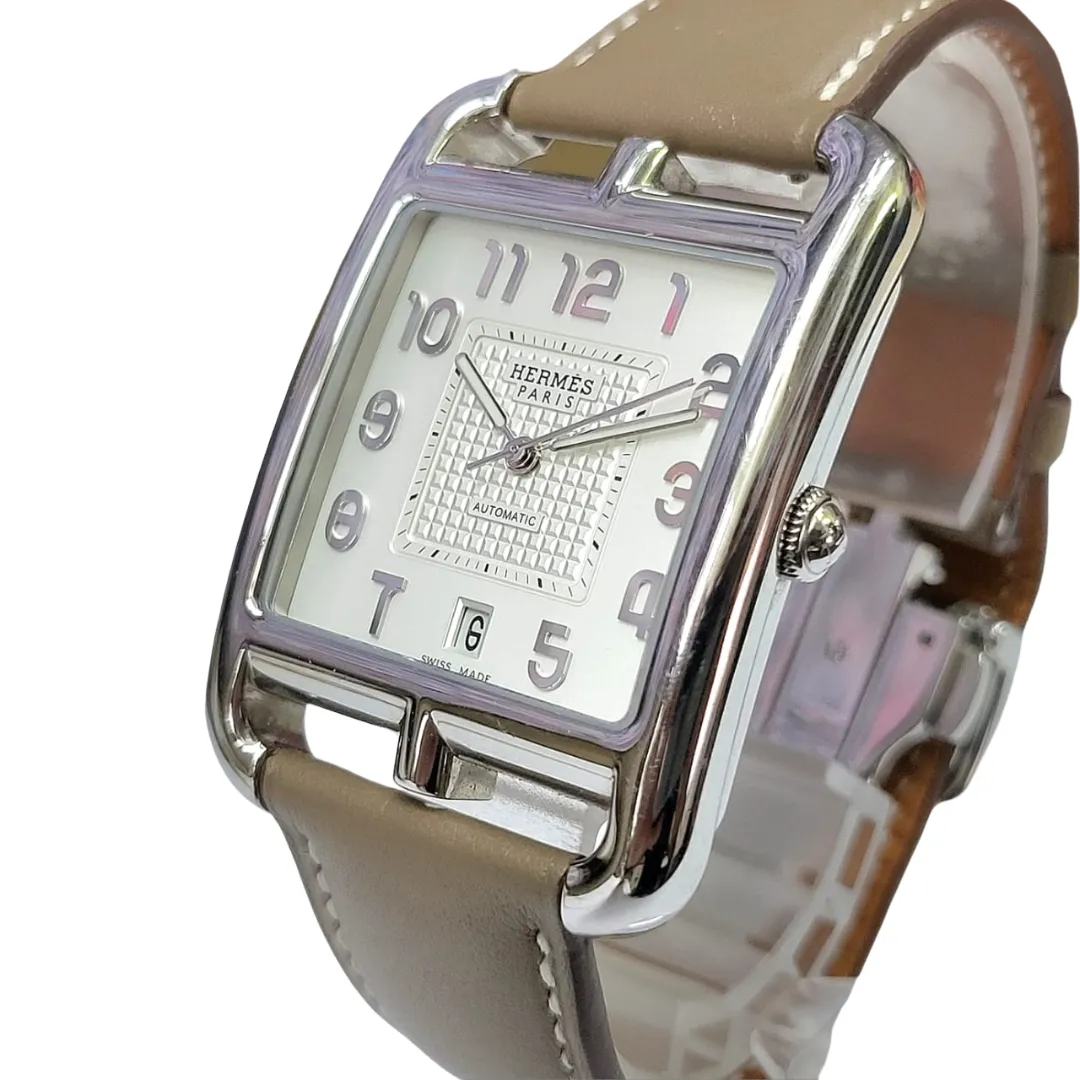 Hermès Cape Cod CD7.810 Mens Watch in Stainless Steel 33 x 42mm