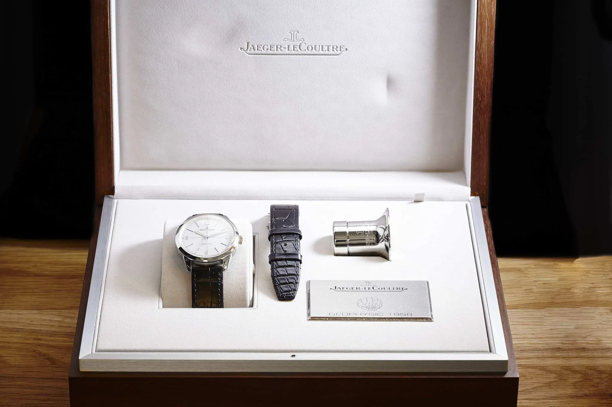 Jaeger-LeCoultre Geophysic