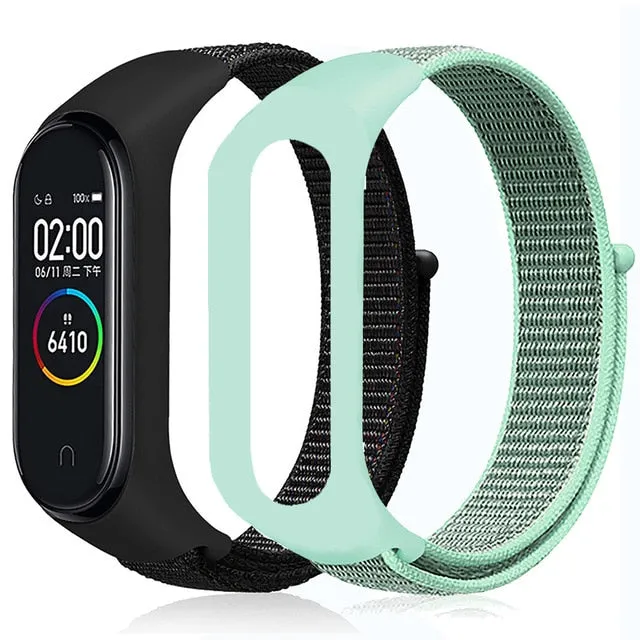 M4 Smart Fitness Watch with *** 1 x FREE DESIGNER STRAP ***