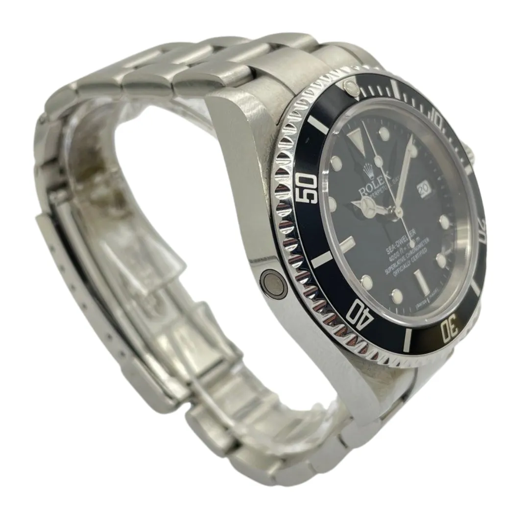 Rolex Oyster Sea Dweller 16600 40mm Automatic Watch