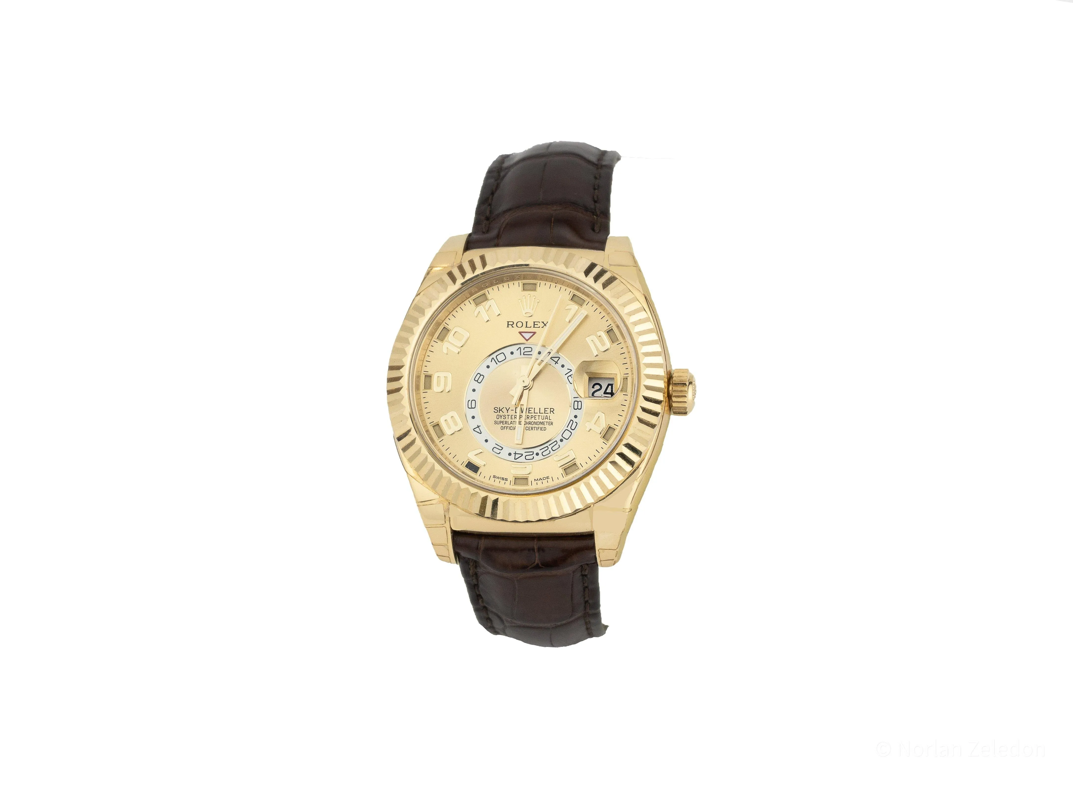 Rolex Sky-Dweller Gold Oyster Perpetual Case 42mm