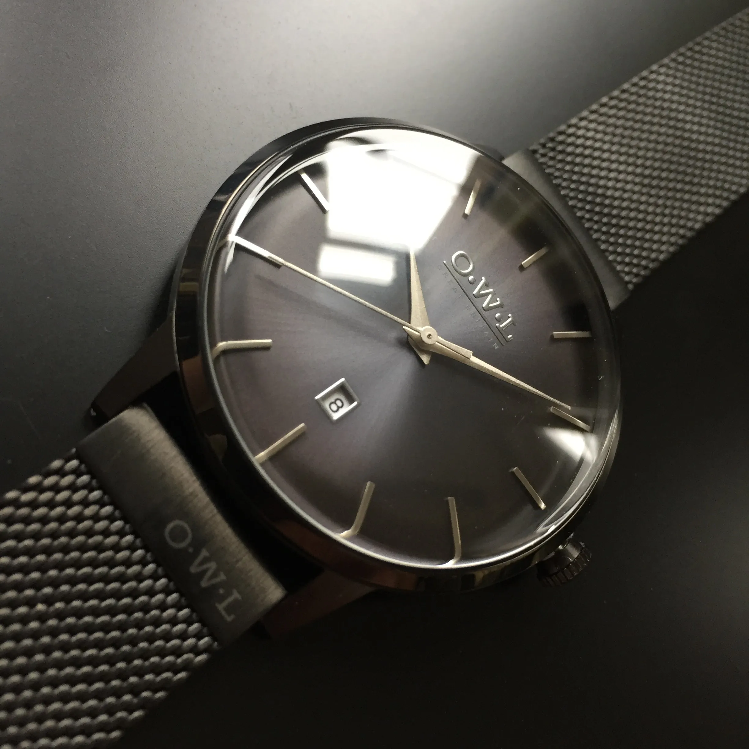 WALLOP GENTLEMAN'S BLACK CASE & MESH STRAP WATCH LTD - Edition